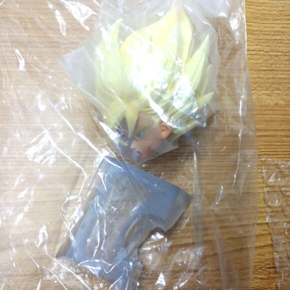 NEW Dragon Ball Z adidas Originals Battle Damaged Goku 12" Figure DBZ Anime - Picture 6 of 14